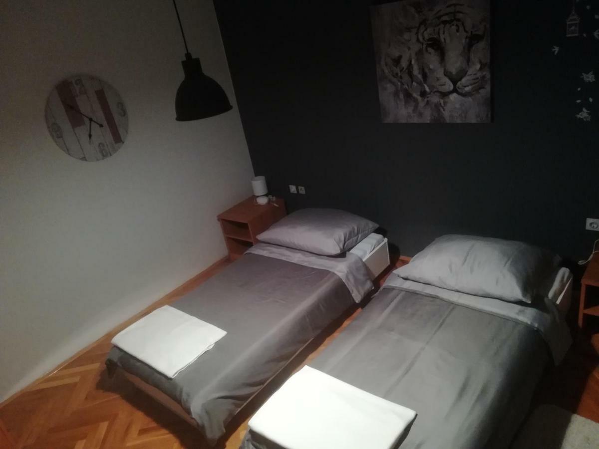 Apartmani Marin Vukovar Ngoại thất bức ảnh