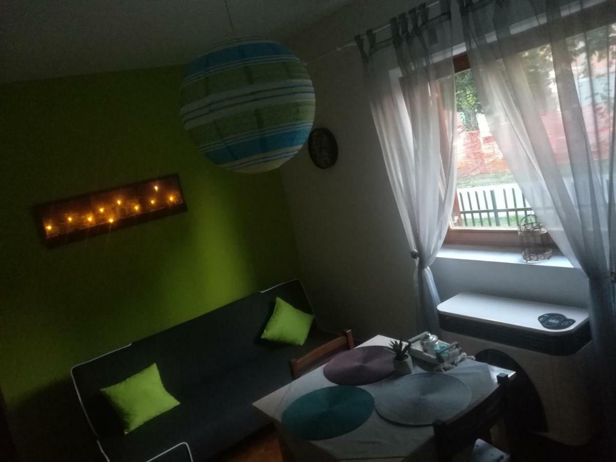 Apartmani Marin Vukovar Ngoại thất bức ảnh