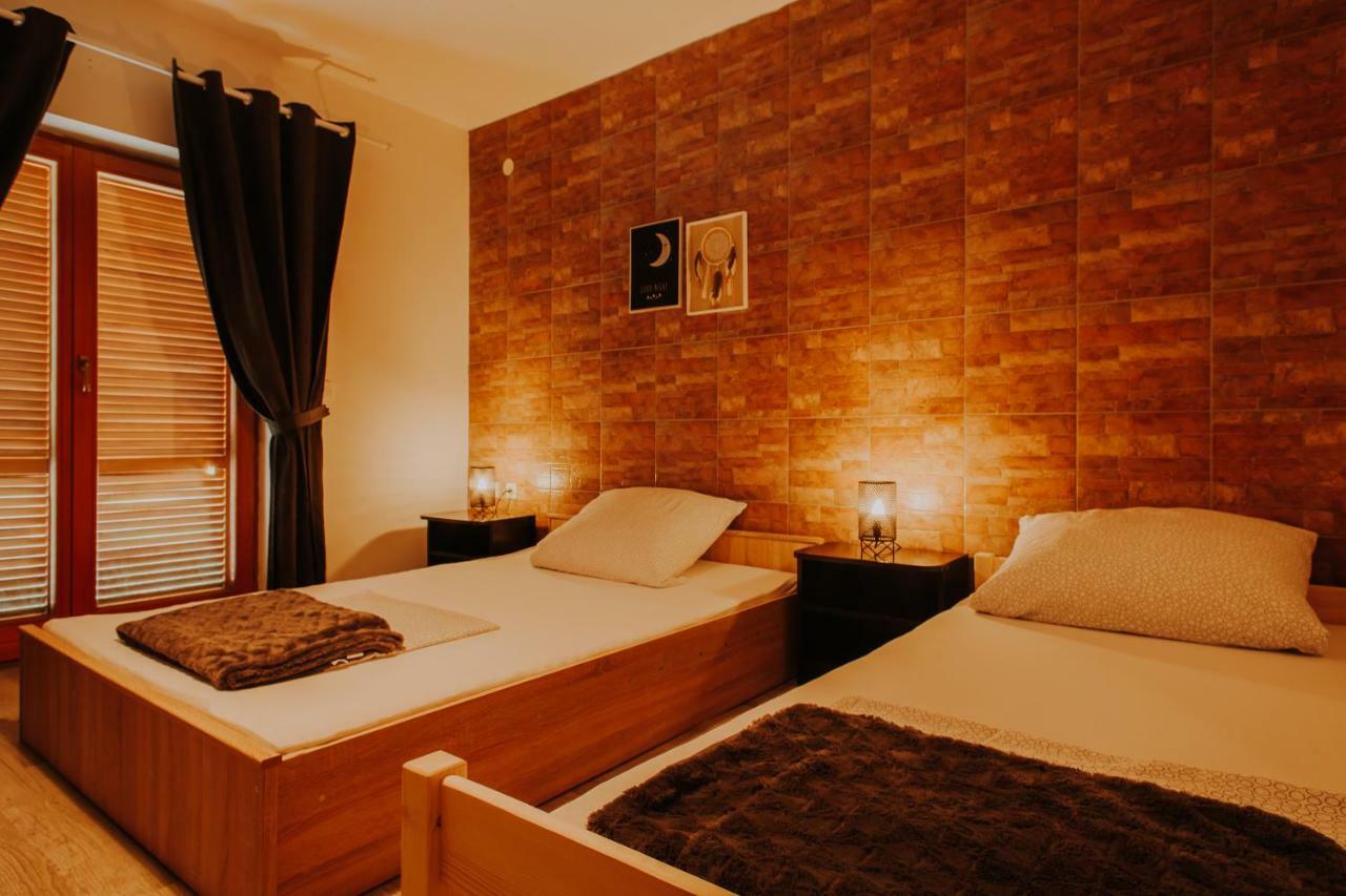 Apartmani Marin Vukovar Ngoại thất bức ảnh
